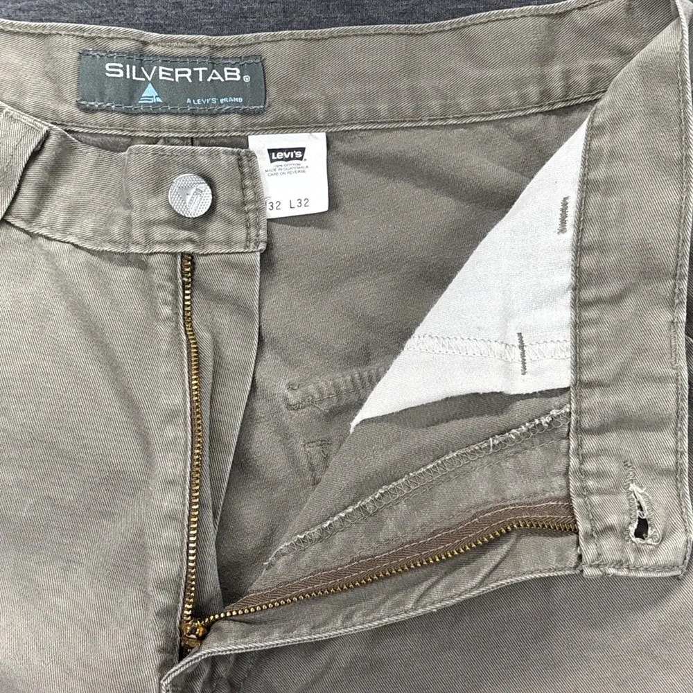 Vintage‎ Y2K Levi's Silver Tab Cargo Pants Mens FIT-32x31  TAG-32x32 Khaki Work